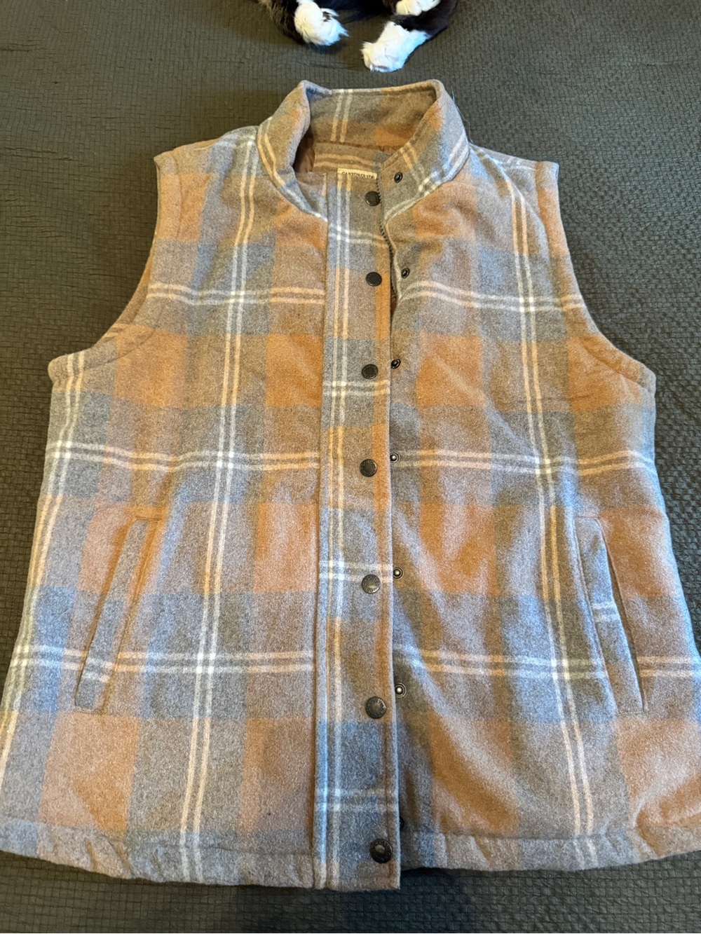 Canyon guide outfitters Plaid Snap-Front Quilted Vest in Tan & Gray